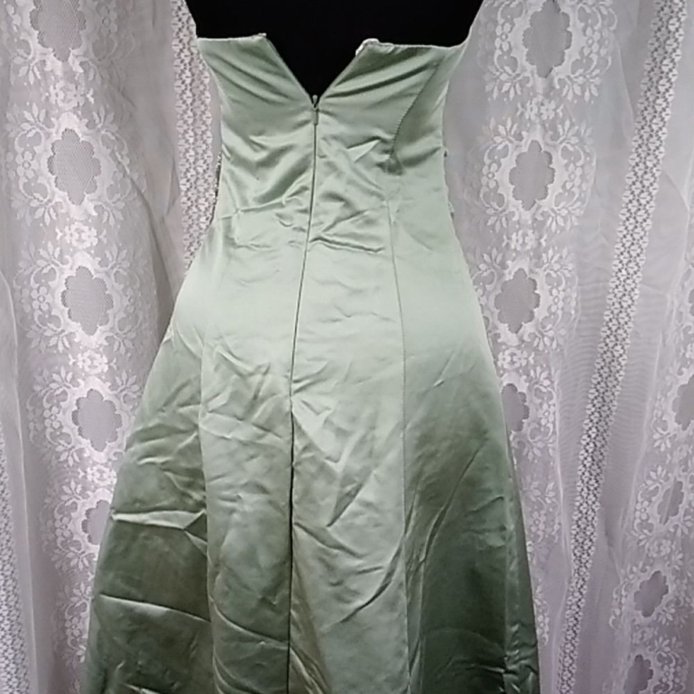 SAGE GREEN DAVID'S BRAND DRESS SIZE 2 - Picture 10 of 16